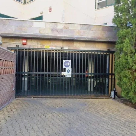 Reserva Del Higueron Palm And Pool Daire *