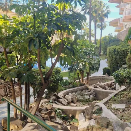 Reserva Del Higueron Palm And Pool Daire *