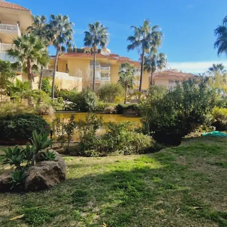 Daire Reserva Del Higueron Palm And Pool