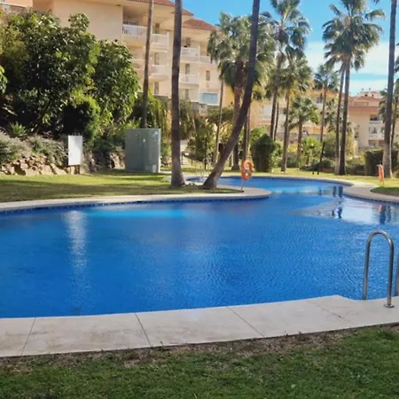 Reserva Del Higueron Palm And Pool Daire *