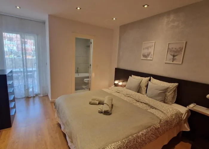 Apartment Reserva Del Higueron Palm And Pool