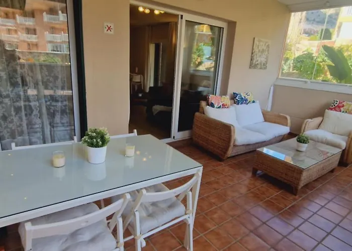 Reserva Del Higueron Palm And Pool Apartment