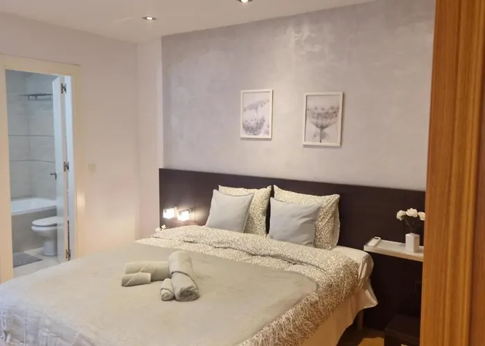 Reserva Del Higueron Palm And Pool * Fuengirola