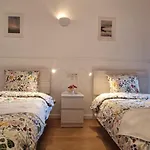 Апартаменти Reserva Del Higueron Palm And Pool