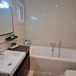 Апартаменти Reserva Del Higueron Palm And Pool *