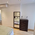 Reserva Del Higueron Palm And Pool * فوينخيرولا